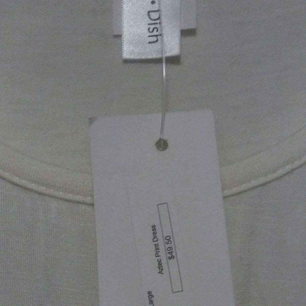 Dress - Picture 3 of 3